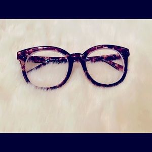 Oversized eyeglasses